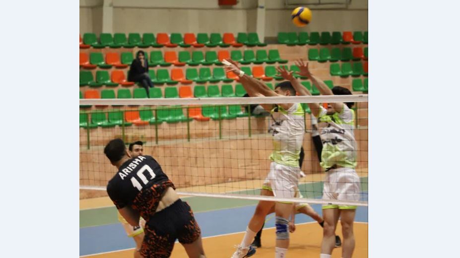تیم والیبال «آریشای قزوین» در مسابقات والیبال دسته دوم کشور خوش درخشید