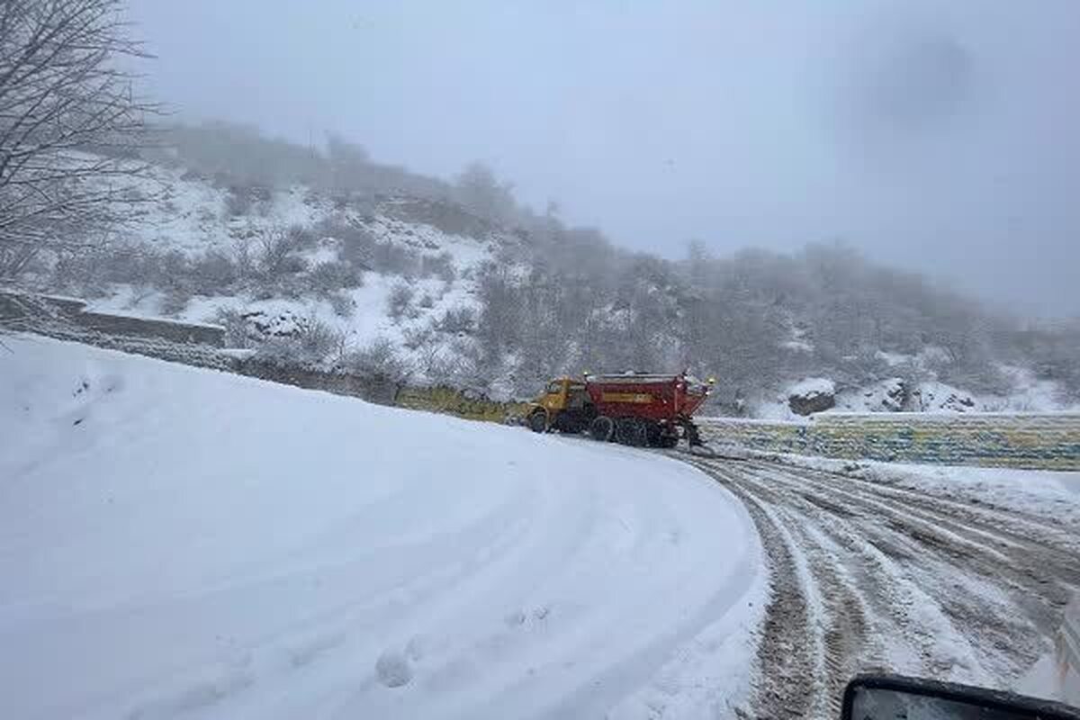 بازگشایی ۱۹۷ مسیر روستایی در برف اخیر استان گلستان