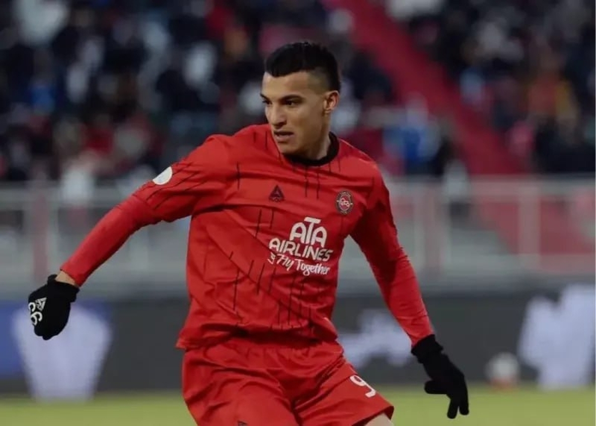 صدر جدول آقای گلی سرخ ماند/ افزایش فاصله حسین‌زاده با آسانی