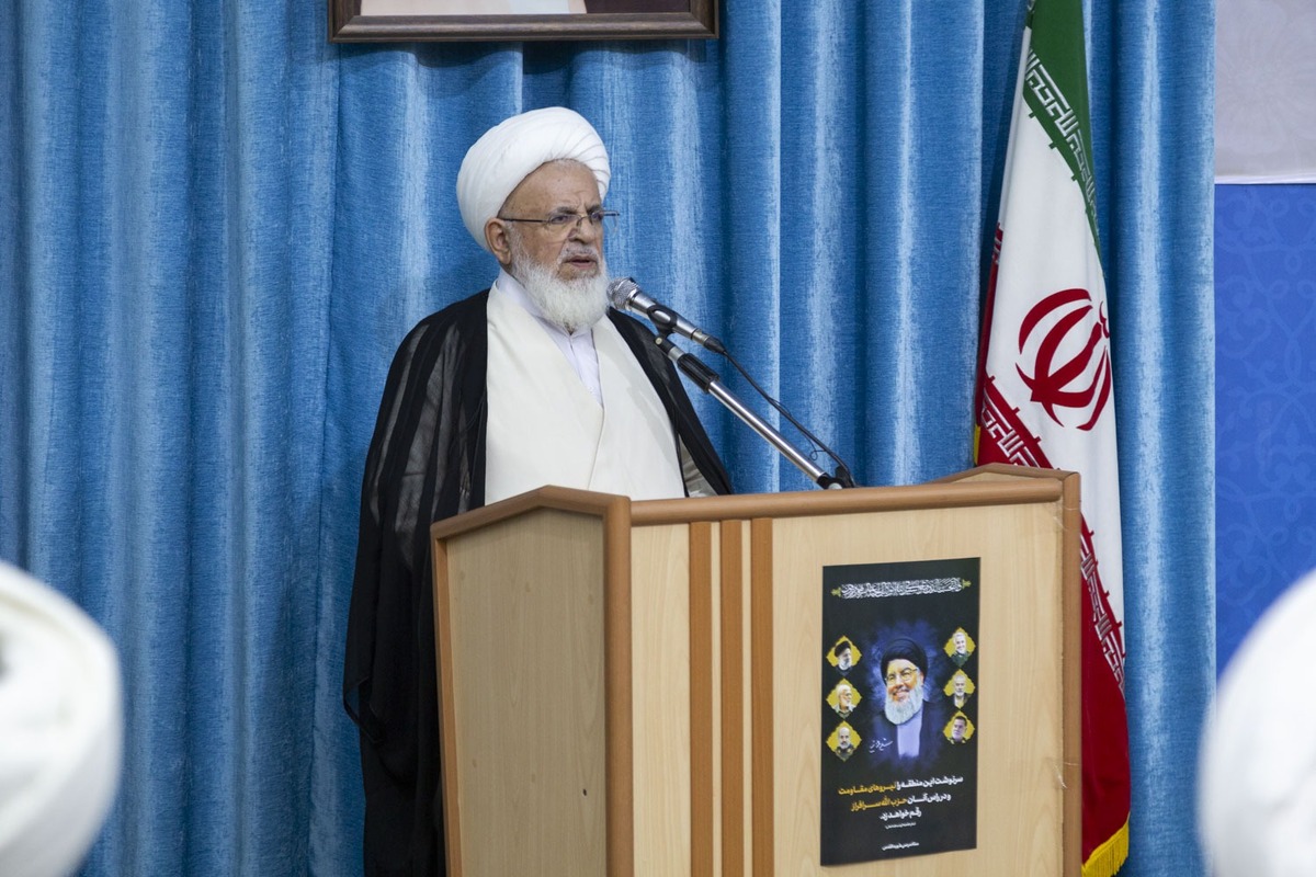 امام جمعه یزد: مردم ایران زیر بار ذلت و سلطه نمی‌روند