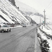 تردد در گردنه‌های کوهستانی تنها با زنجیر چرخ امکان‌پذیر است