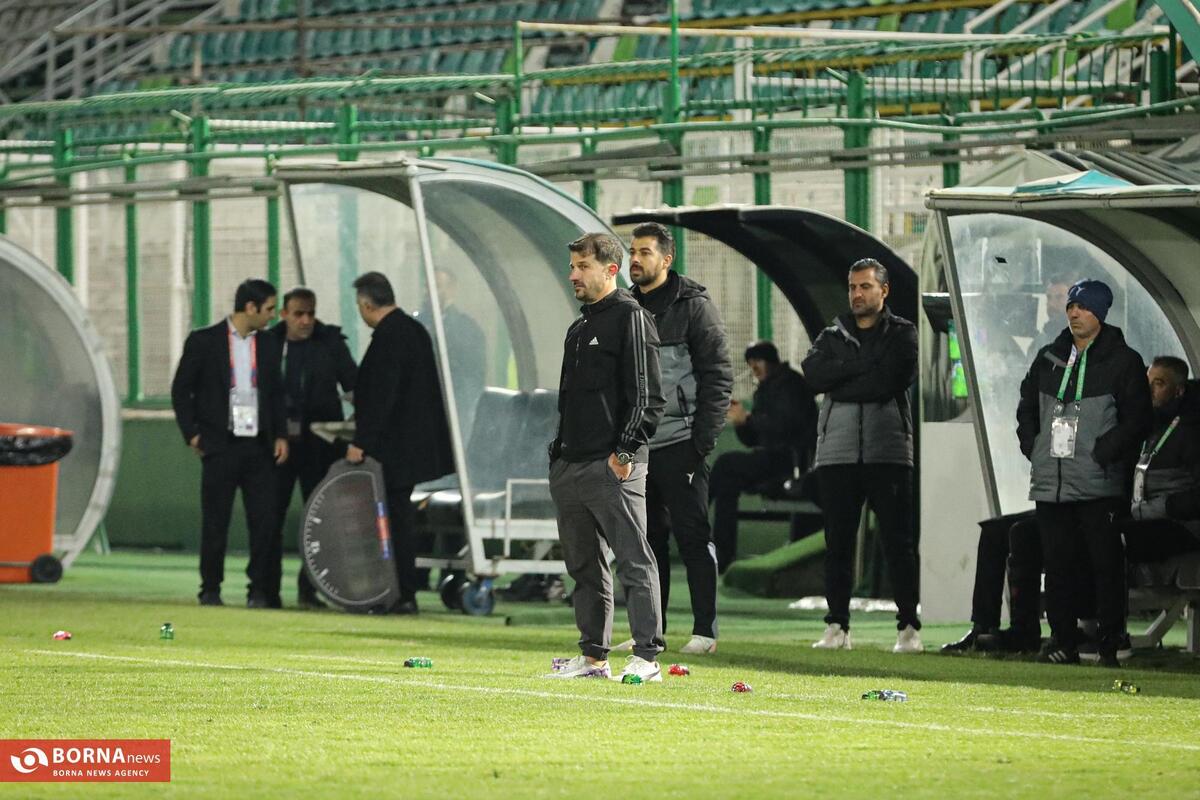 اعتراض حدادی‌فر جدی شد/ سرمربی ذوب‌آهن از نقل و انتقالات راضی نیست