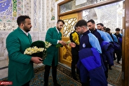 تشرف اعضای تیم فوتسال باشگاه استقلال به حرم امام رضا(ع) + گزارش تصویری