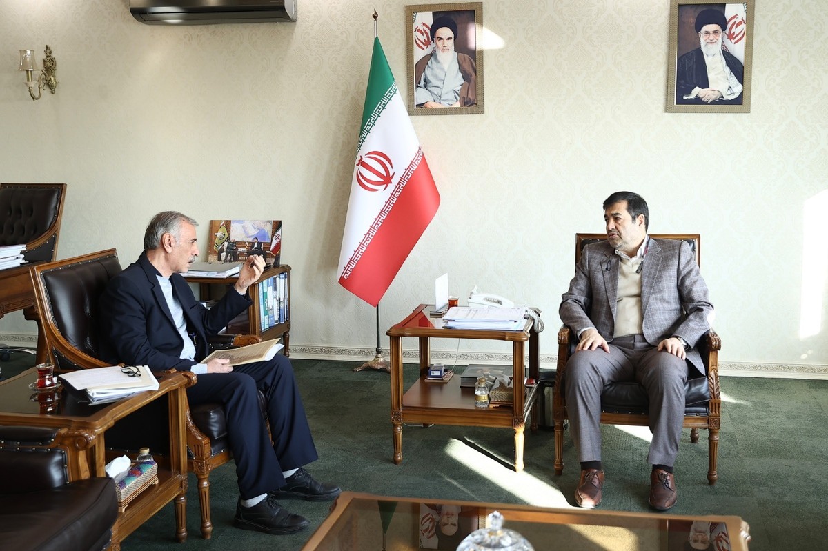 تاکید وزیر ورزش و جوانان بر ضرورت افزایش میزان فعالیت بدنی  و مقابله با کم تحرکی در دیدار با رئیس فدراسیون آمادگی جسمانی