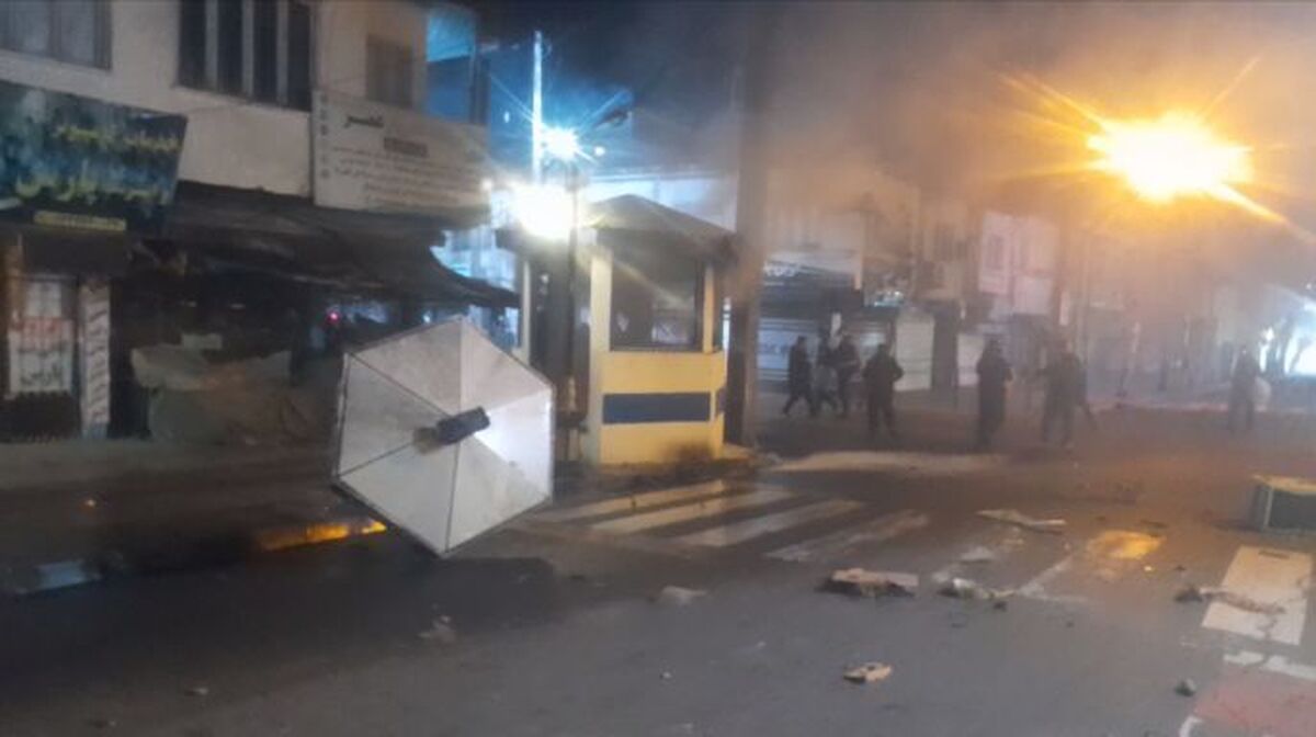 دستگیری عاملان حریق عمدی کیوسک راهور رضوانشهر