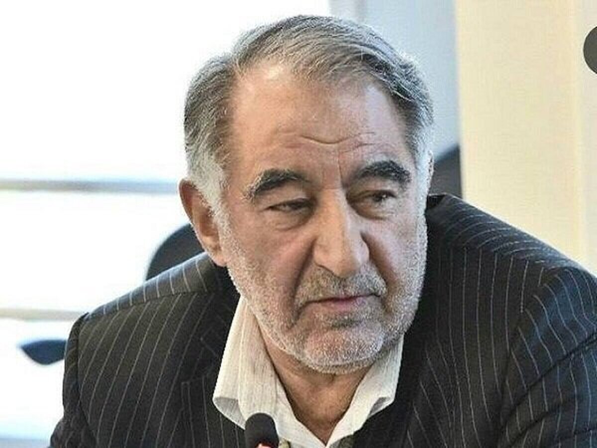 صادرات بی‌ضابطه و تزریق نقدینگی ریشه کمبود کالا و گرانی است