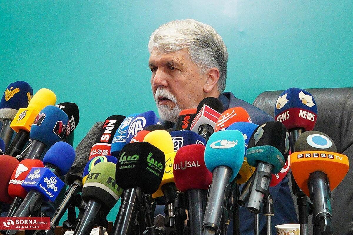 صالحی: دوسالانه کاریکاتور راهکاری کارآمد در توسعه دیپلماسی فرهنگی است