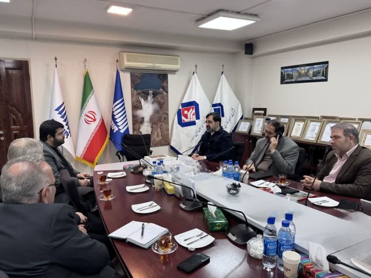 پیگیری راه اندازی ترمینال فرودگاه قم