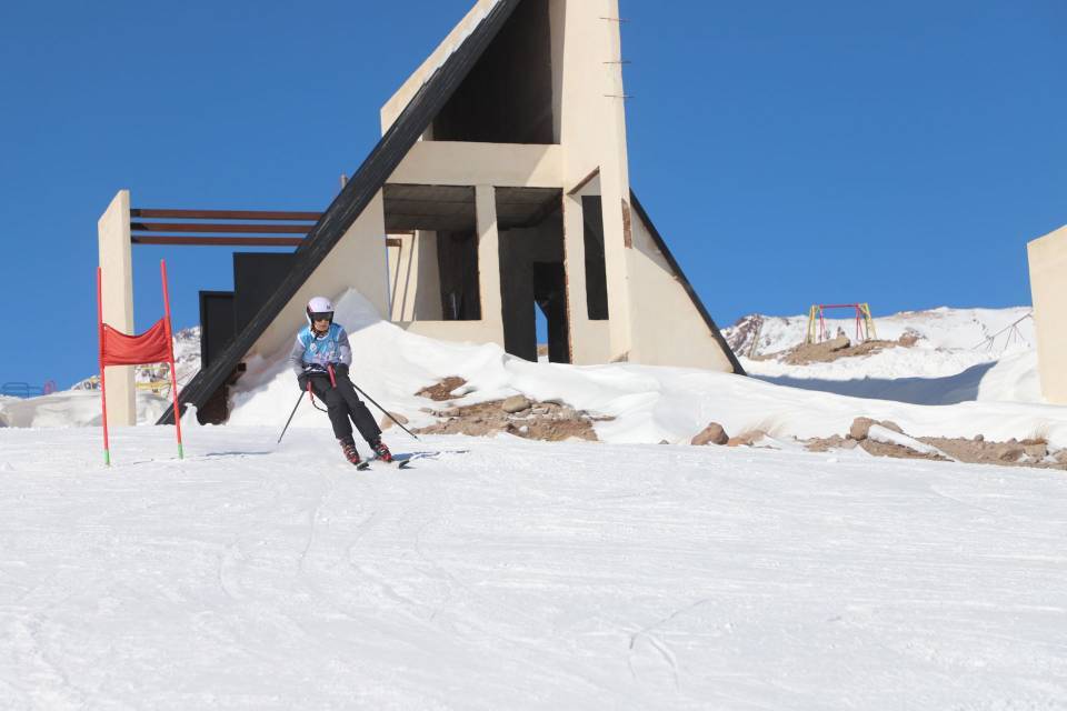 روز نخست مسابقات ملی اسکی آلپاین کشور در سرعین با معرفی برترین‌ها به پایان رسید