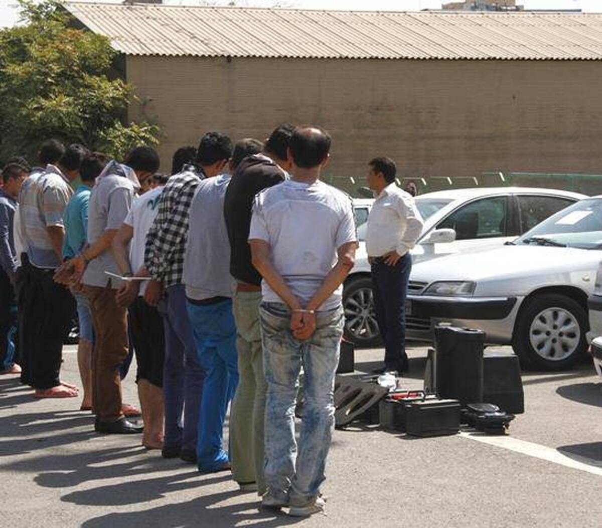 دستگیری ۱۸۳ اغتشاشگر در بروجن