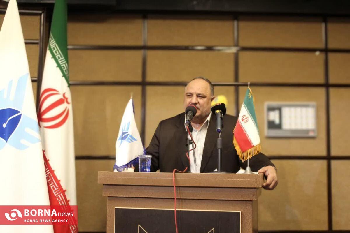 کرمانشاه شایستگی پایتختی شعر آیینی کشور را دارد