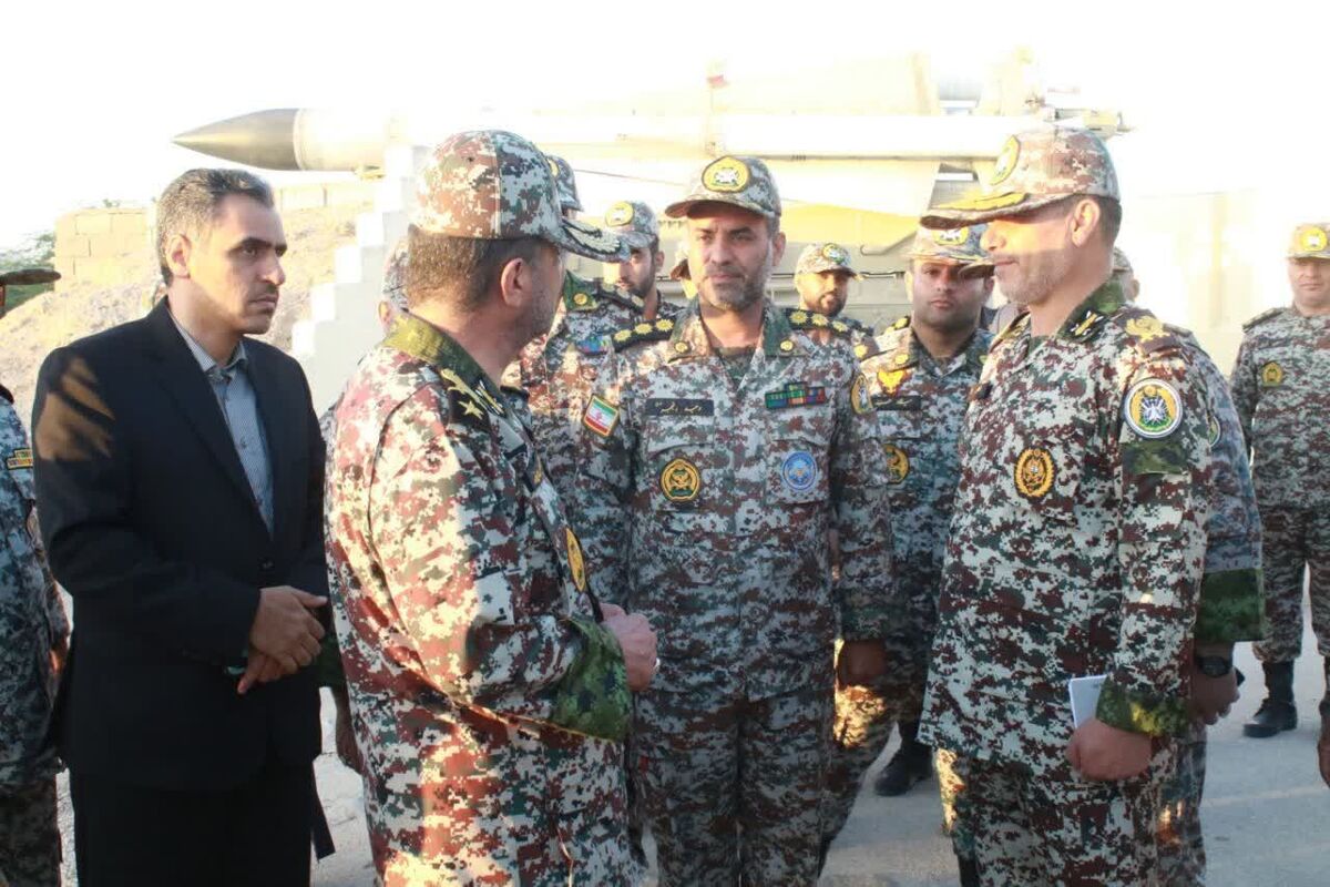 فرمانده قرارگاه مشترک پدافند هوایی خاتم الانبیا (ص) کشور از منطقه جنوب بازدید کرد