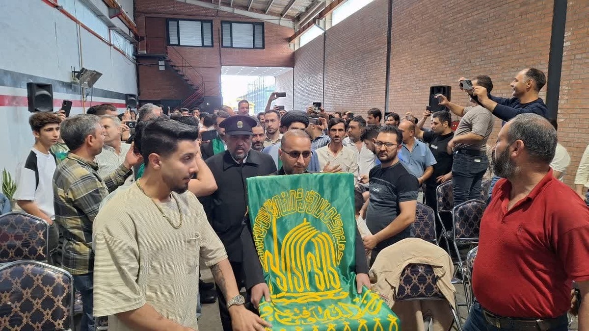 مراسم روز کارگر در شرکت فولاد خرمدشت تاکستان برگزار شد