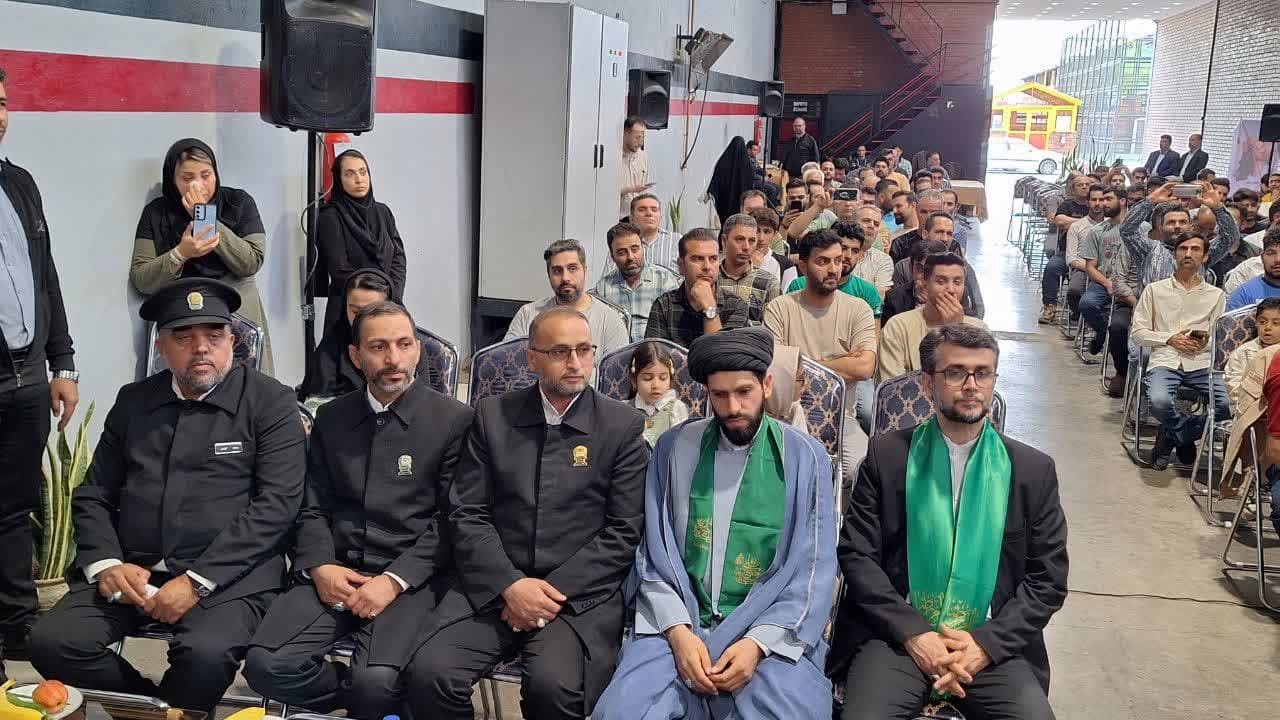 مراسم روز کارگر در شرکت فولاد خرمدشت تاکستان برگزار شد