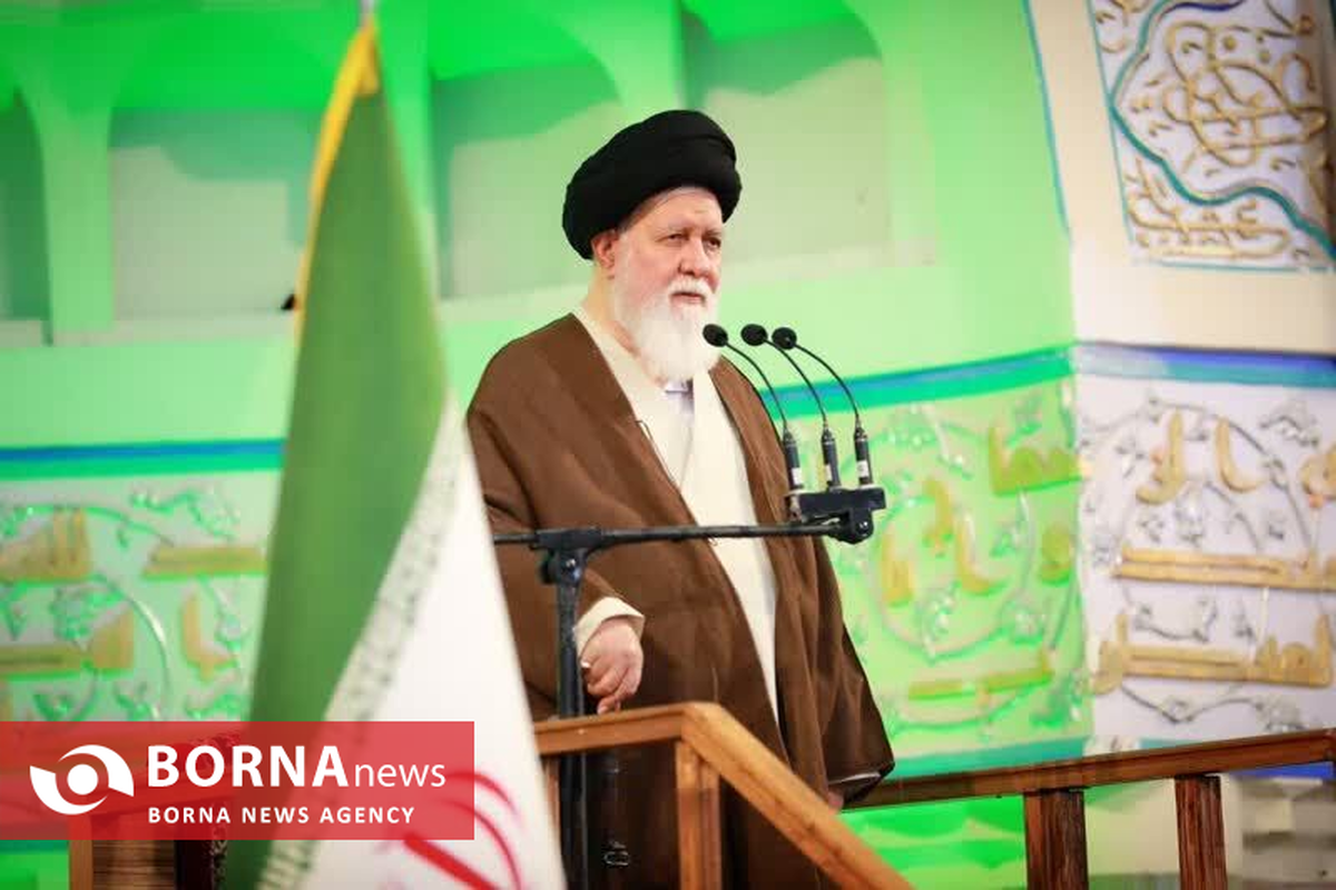 آیت‌ا...علم‌الهدی مطرح کرد: کارگر، نیروی محرک اقتصاد کشور/ حادثه انفجار بندر شهید رجایی؛ غم‌انگیز و عبرت‌آموز/ انتقاد از ابتذال در جشنواره موسیقی کوچه