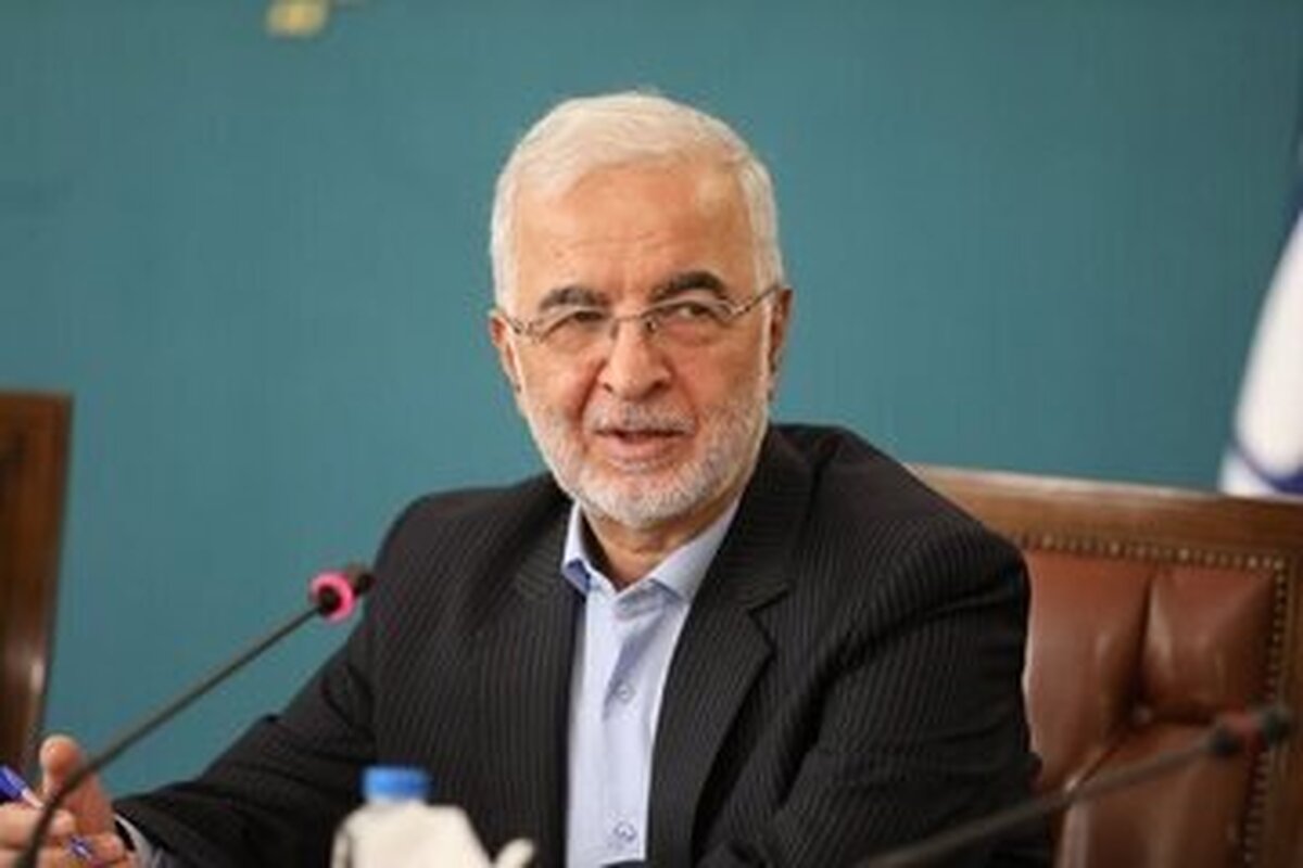 معلمان پایه‌گذار پیشرفت جامعه به سوی آینده‌ای روشن هستند