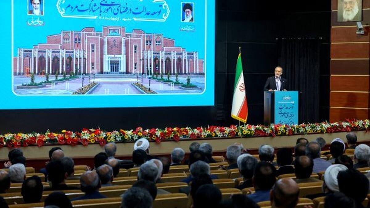 پزشکیان: همه ایرانی‌ها باید مطمئن باشند فرزندانشان در فضایی باکیفیت و انسانی آموزش خواهند دید