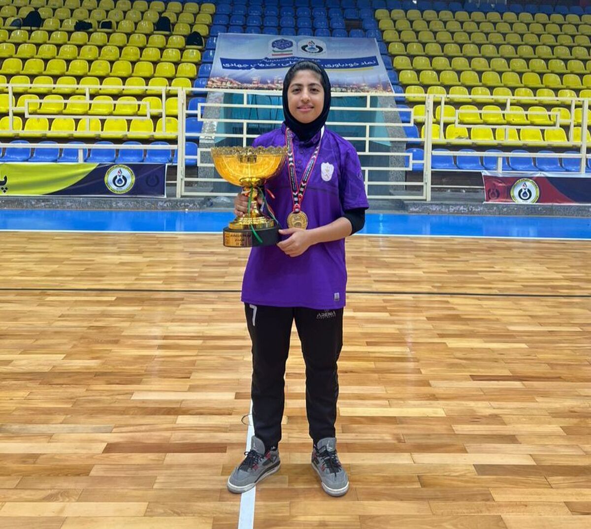 افتخاری دیگر برای فوتسال هرمزگان:دختر نوجوان فوتسال هرمزگانی به تیم ملی دعوت شد