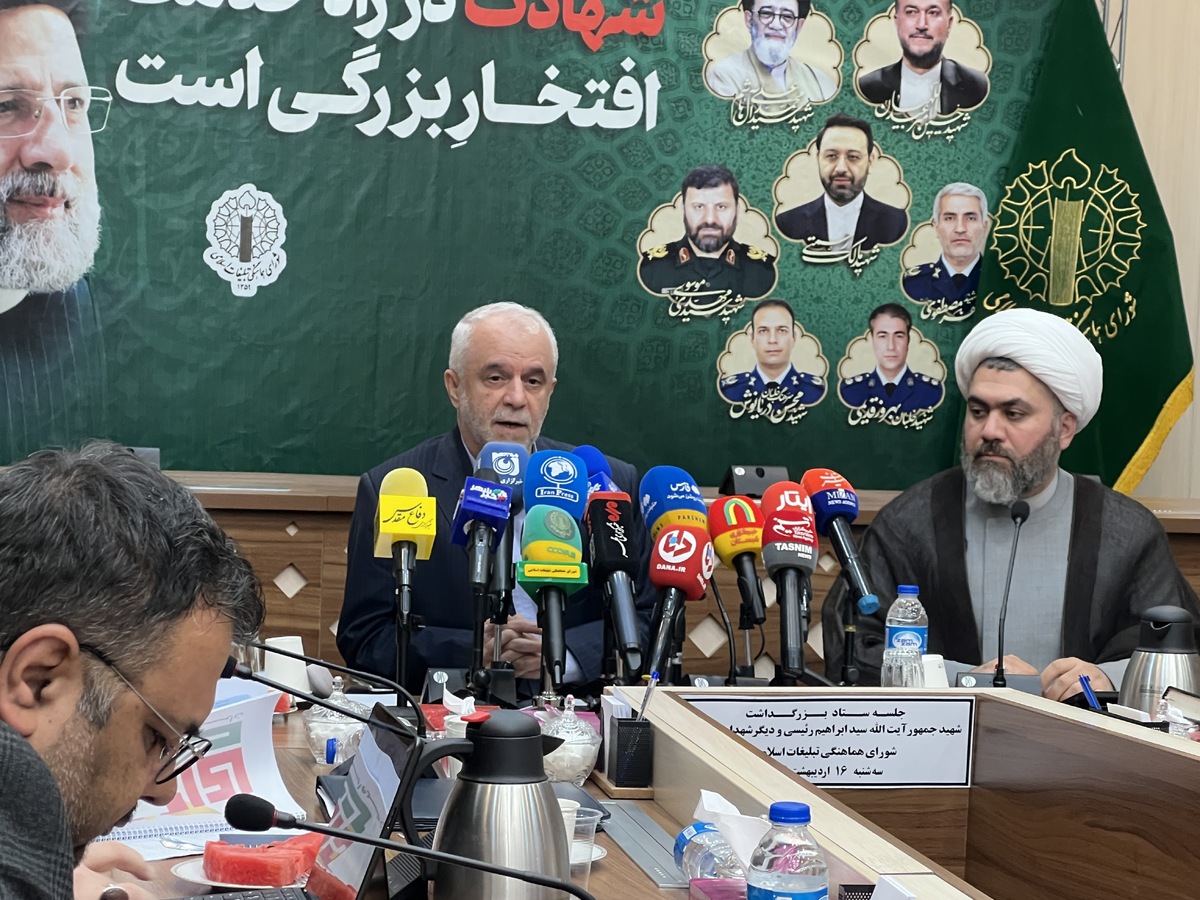 اوحدی: خانواده شهدای خدمت روز ۳۰ اردیبهشت با رهبری دیدار می کنند