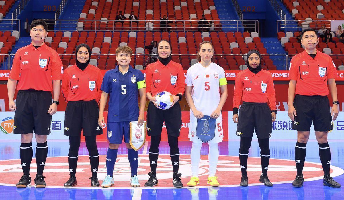 قضاوت  بانوی ایرانی در  جدال تایلند و بحرین