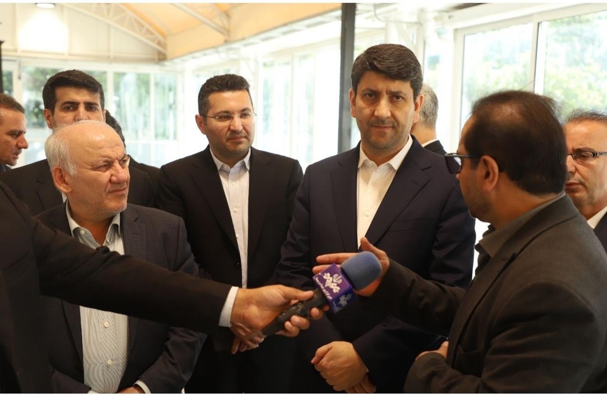 در سفر وزیر ارتباطات مازندران: وزیر ارتباطات و استاندار از پارک اقتصادی دیجیتال مازندران بازدید کردند