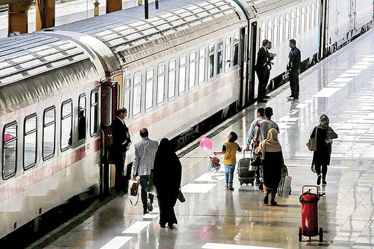 پیش فروش بلیت‌ قطارهای مسافری خردادماه دوشنبه آغاز می‌شود
