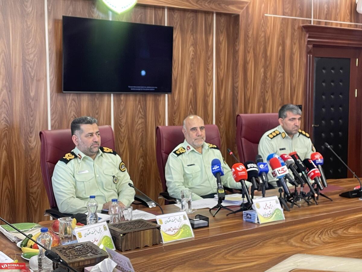 بازداشت ۱۰۲ هزار مجرم اقتصادی و‌کشف ۲۹۰ همت کالای قاچاق