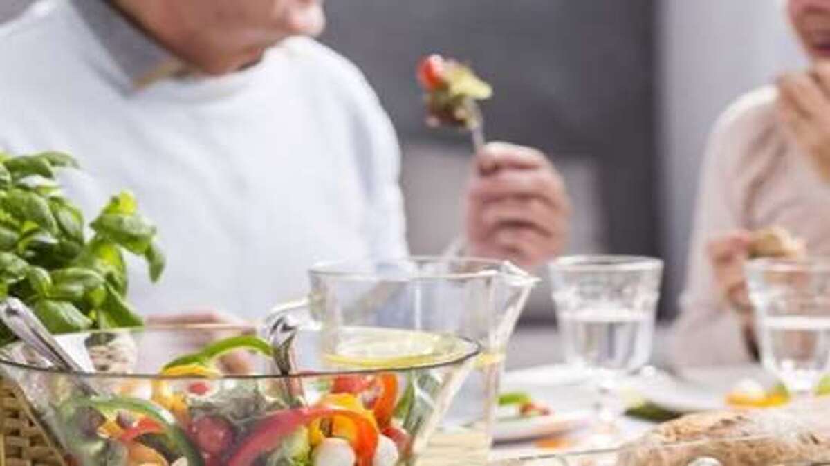 تغذیه سالم، ضامن سلامت زائران در سفر معنوی حج