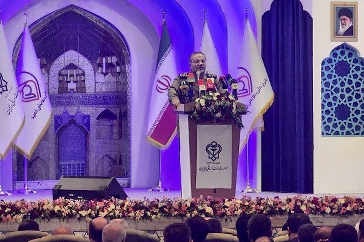 یاوه‌گویی‌های دشمن برای ناامید کردن ملت ایران است