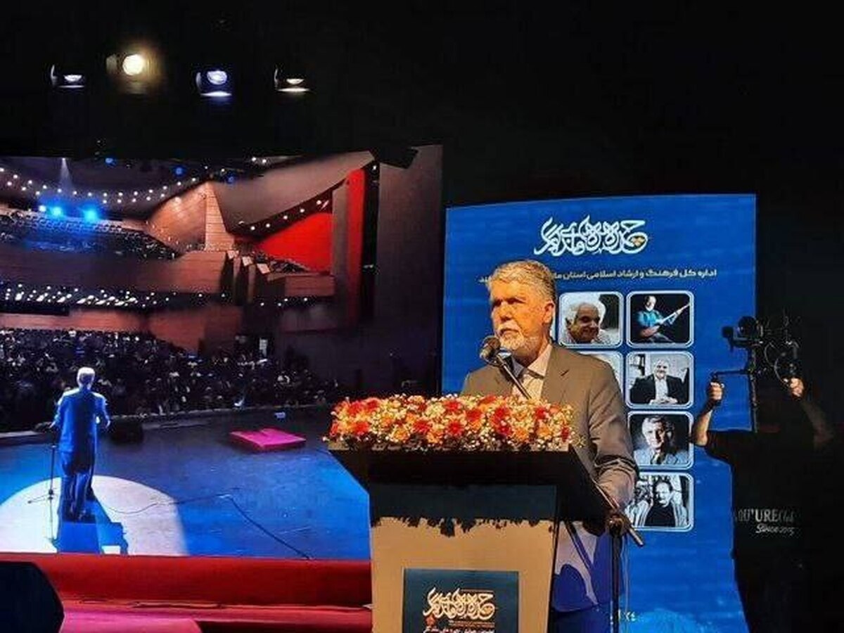 صالحی: شناخت و تجلیل از بزرگان، ارتباط با گذشته نیست بلکه ساختن آینده است