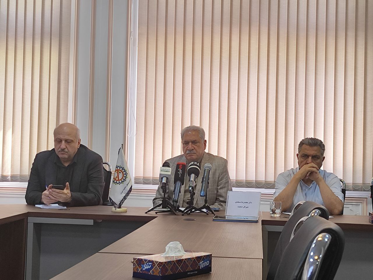 افزایش ۱۳۳ درصدی استعمال دخانیات بین دختران نوجوان