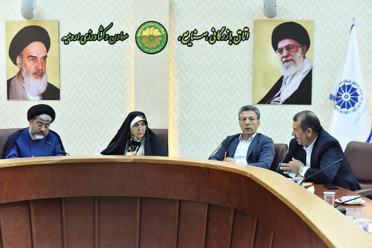 رئیس کمیسیون کشاورزی اتاق بازرگانی ارومیه : تسهیلات کشاورزی در آذربایجان غربی دو برابر شد / تأکید بر لزوم حمایت بانکی از قطب کشاورزی کشور