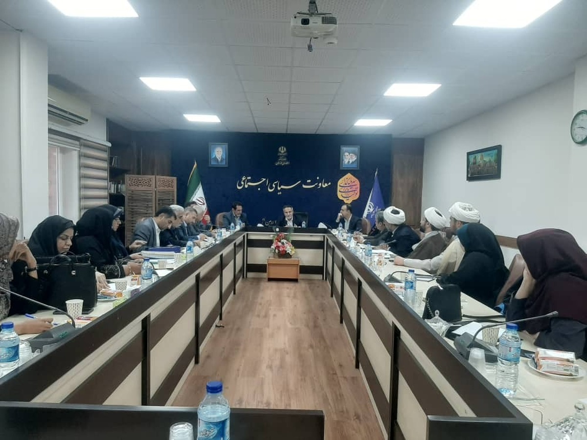 ضرورت تئوریزه کردن شاخص‌های هویت ملی و تقویت مشارکت گروه‌های مردمی در حوزه کودک