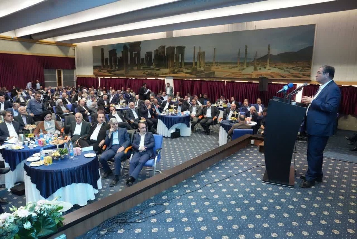 در آستانه برگزاری همایش بین‌المللی فرصت‌های سرمایه‌گذاری آذربایجان‌غربی؛ مجمع مشورتی توسعه آذربایجان‌غربی در تهران برگزار شد