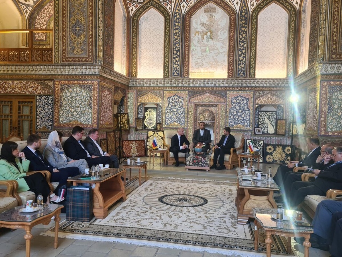 امضای تفاهم نامه اصفهان با روسیه، سرآغاز توسعه همکاری‌های منطقه‌ای