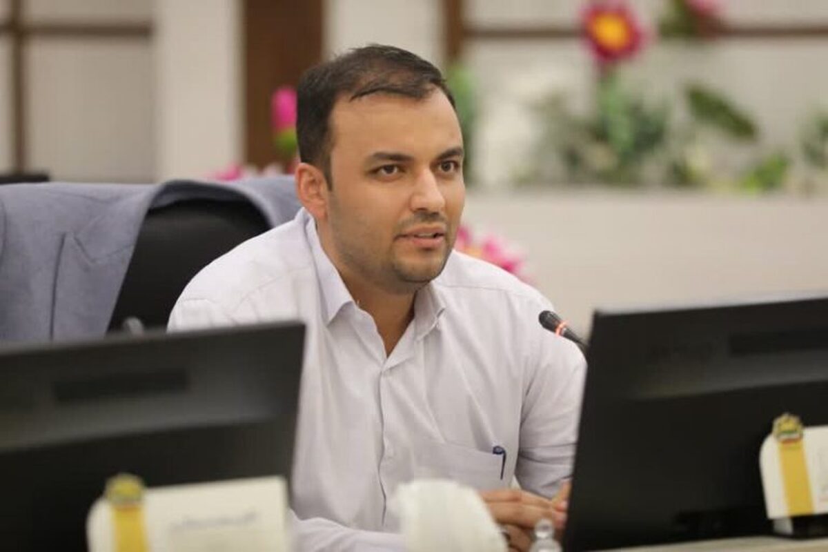 انعقاد ۶ قرارداد سرمایه‌گذاری شهرداری اراک به ارزش ۲۴۰۰ میلیارد تومان