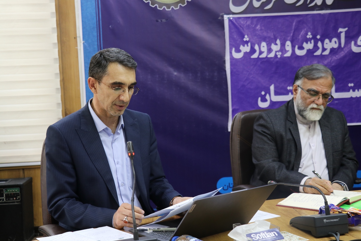 تشکیل کارگروه تخصصی ساماندهی سرویس مدارس در لرستان