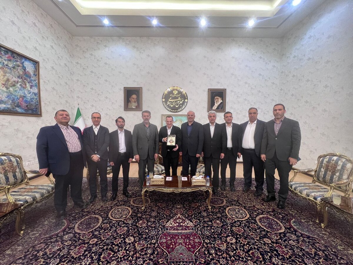 دیدار فراکسیون ورزش با دبیرکل فدراسیون بین‌المللی انجمن‌های موی‌تای