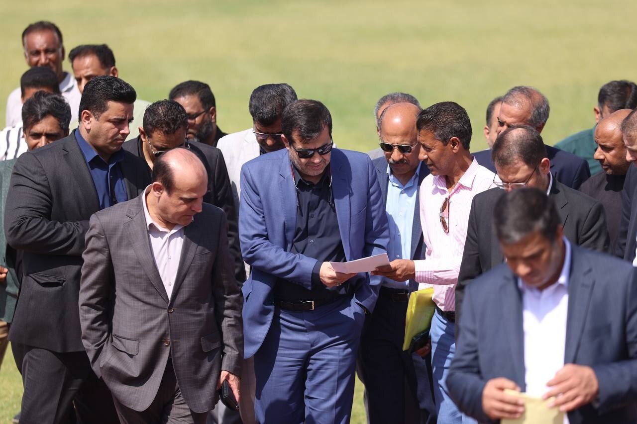 بروزرسانی میشود/ قول وزیر ورزش و جوانان برای تکمیل استادیوم چمران شهرستان رودان بروزرسانی میشود/ قول وزیر ورزش و جوانان برای تکمیل استادیوم چمران شهرستان رودان