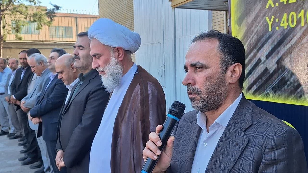 مردم داری و پیگیری امور شهروندان را در اولویت داریم