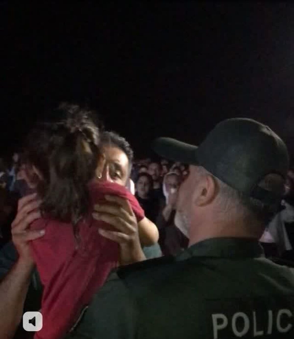 با تلاش پليس، کودک گمشده به آغوش خانواده بازگشت