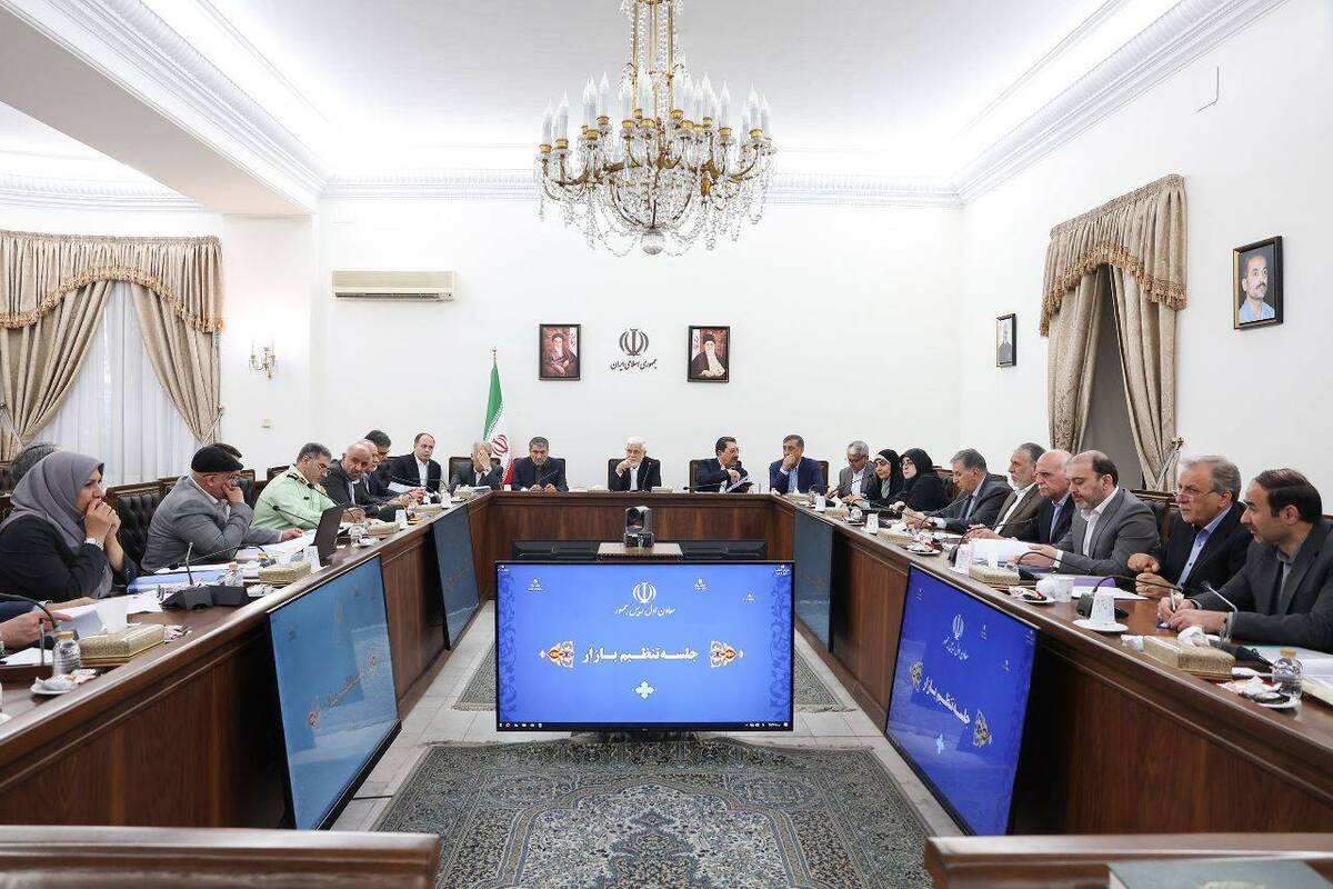 عارف: شاخص تورم در ماه‌های گذشته وضعیت خوبی داشته است