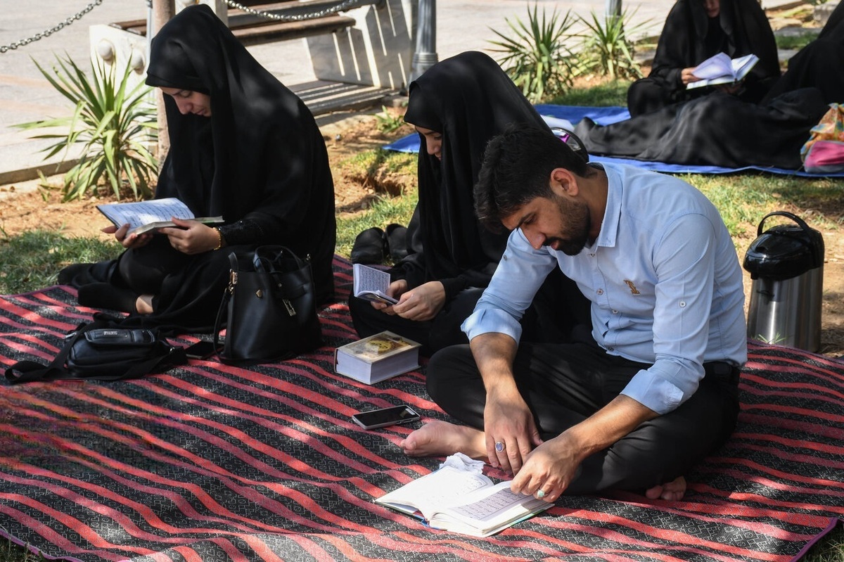 برگزاری مراسم دعای عرفه در «باغ رضوان» و «ناژوان» اصفهان