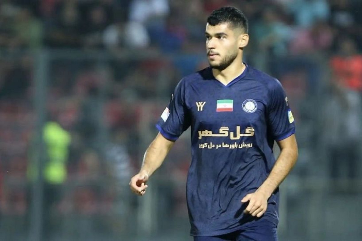 دربی نقل‌ و انتقالات برای محمدمهدی زارع/ تقابل استقلال و پرسپولیس برای جذب پدیده لیگ