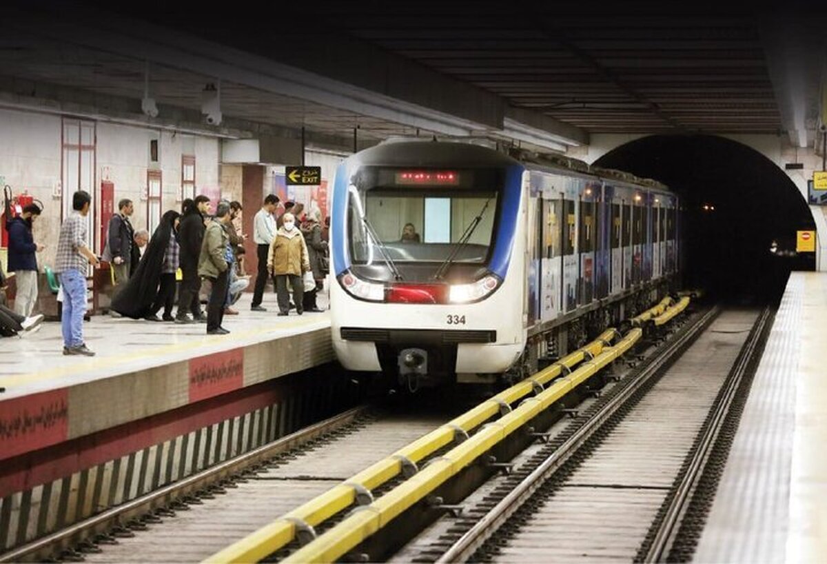 سرویس‌دهی شبانه متروی تهران به مناسبت سالگرد ارتحال امام خمینی (ره)
