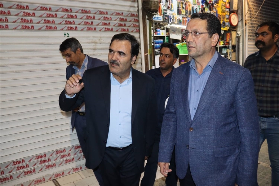 نوسازی و بهسازی شبکه برق بازارسنتی قزوین کلید خورد