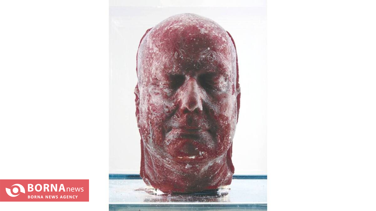 پرتره‌ای که با خون هنرمند نفس می‌کشد