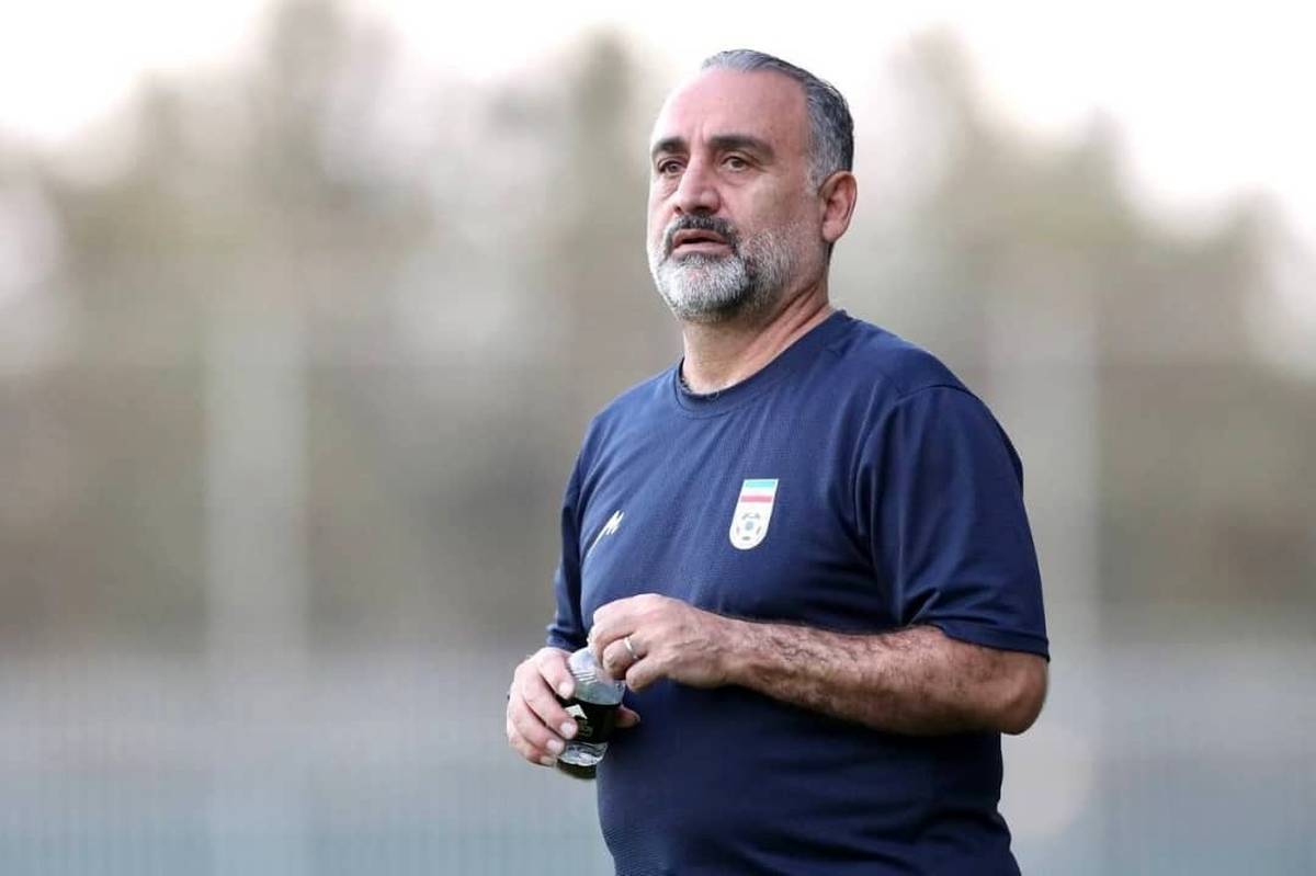 عبدی: براجعه دفاع راست پرسپولیس را بیمه می‌کند/ خودم را خوشحال‌ترین مربی فوتبال ایران می‌دانم!