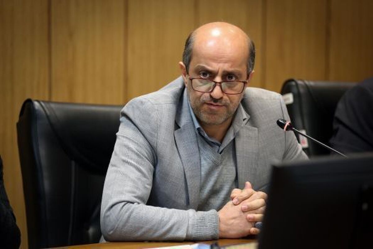 برگزاری همایش نقطه تحول در ۴ قطب کشور با هدف کیفیت بخشی به آموزش