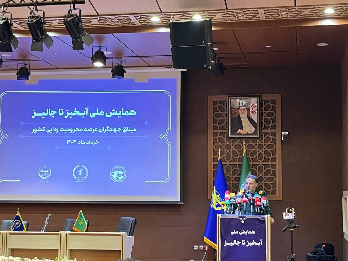 سردار زهرایی: رویکرد‌مان حل مسئله برای مردم باشد